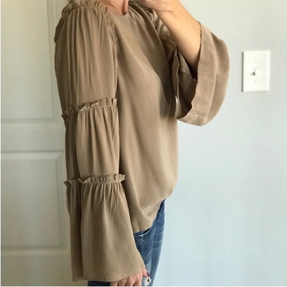 Taupe Bell Sleeve Tunic Top - Picture 5 of 5